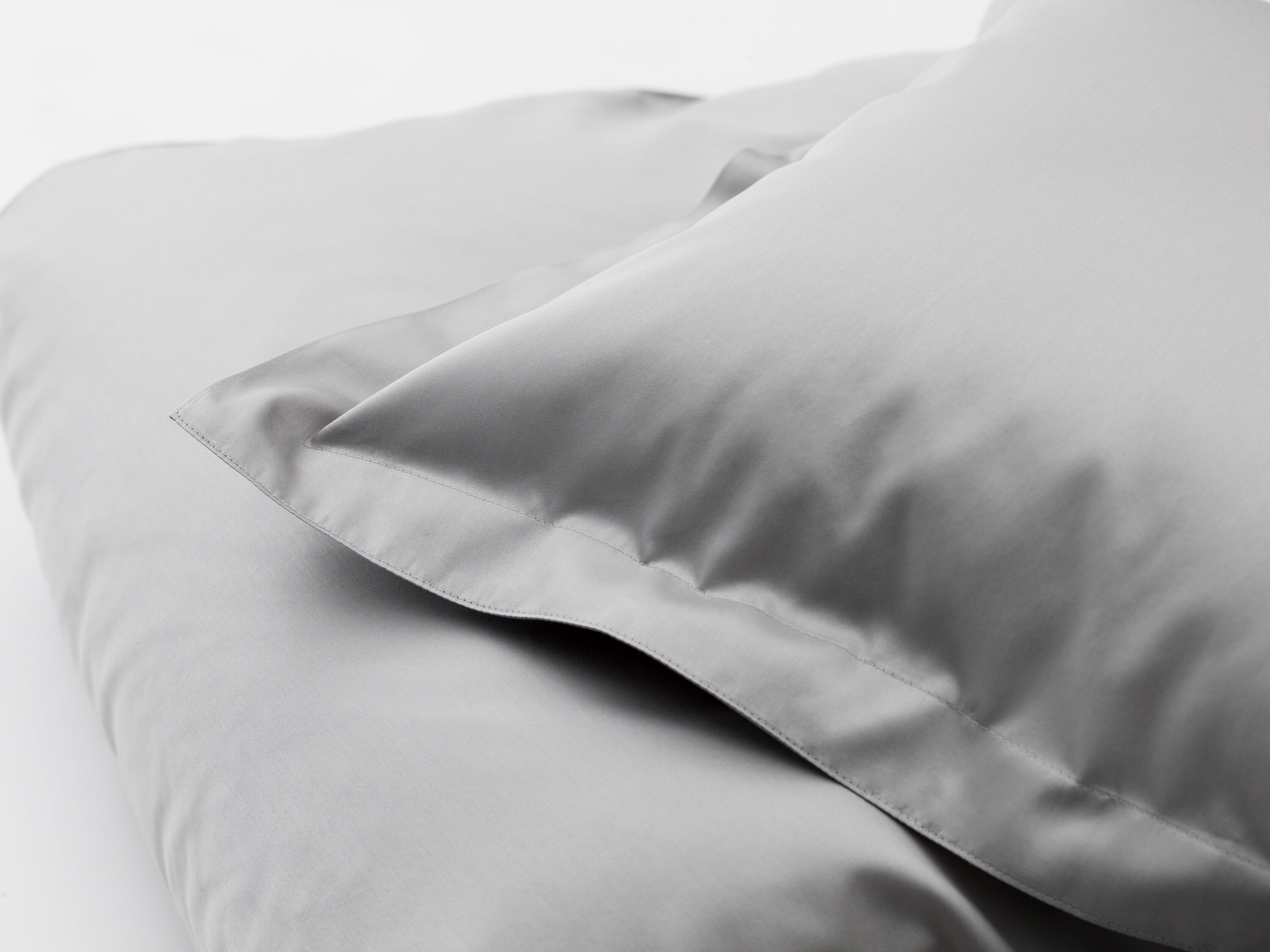 DUX bed linen  satin plain grey