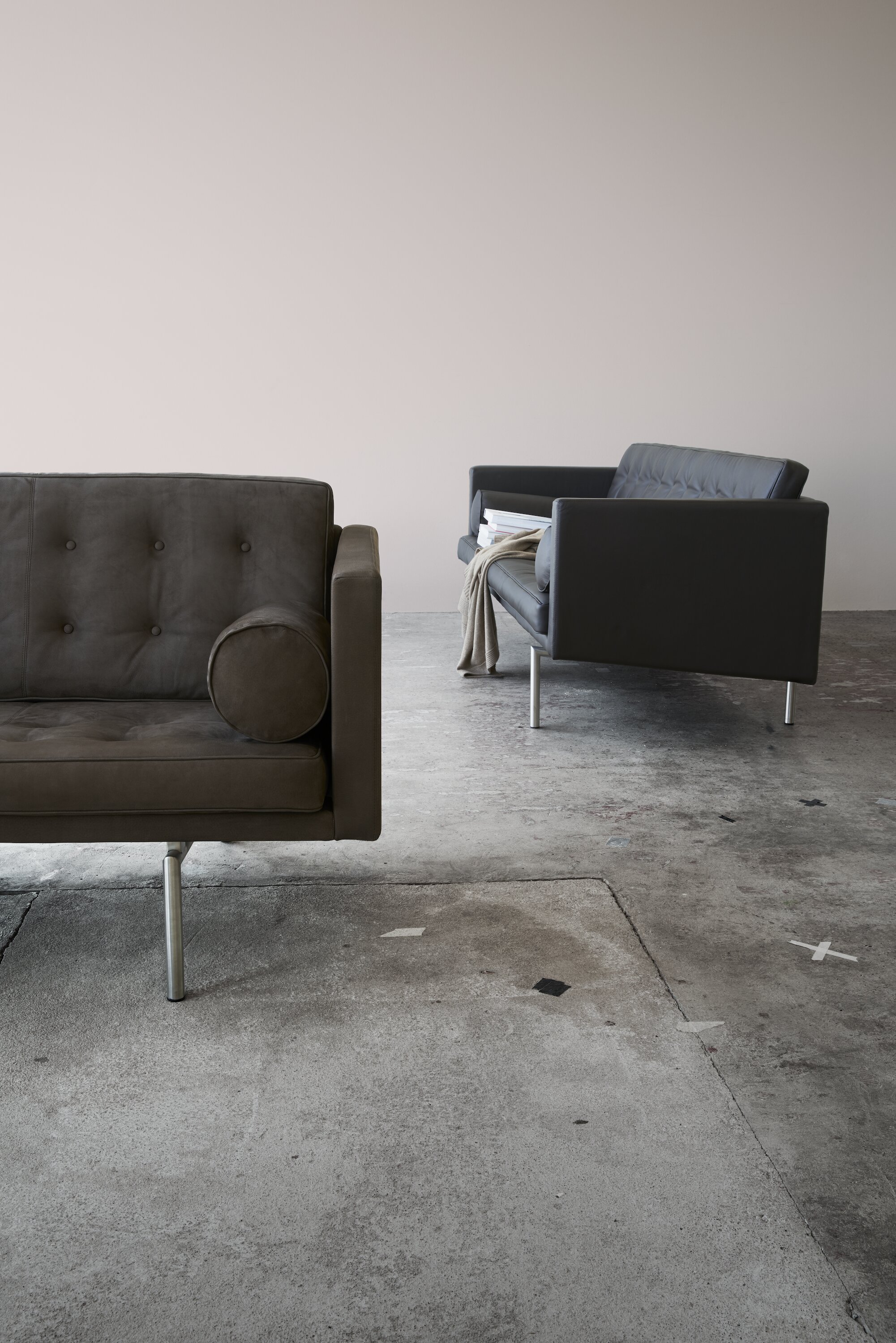 Ritzy 3-seater chrome nubuck tabacco